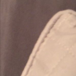 Meet your Posher, Mia